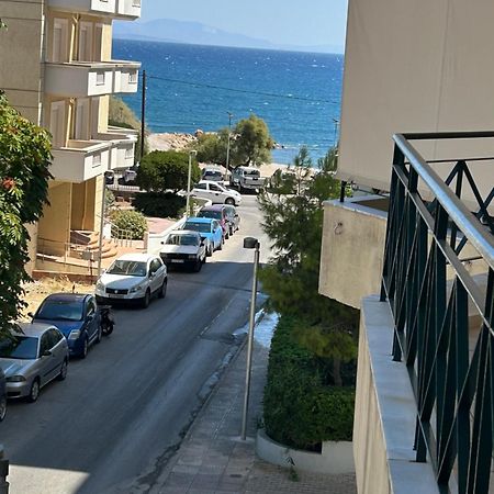 Chios Town Apartment - Heart Of Chios Town With 2 Minute Walk To The Beach ภายนอก รูปภาพ
