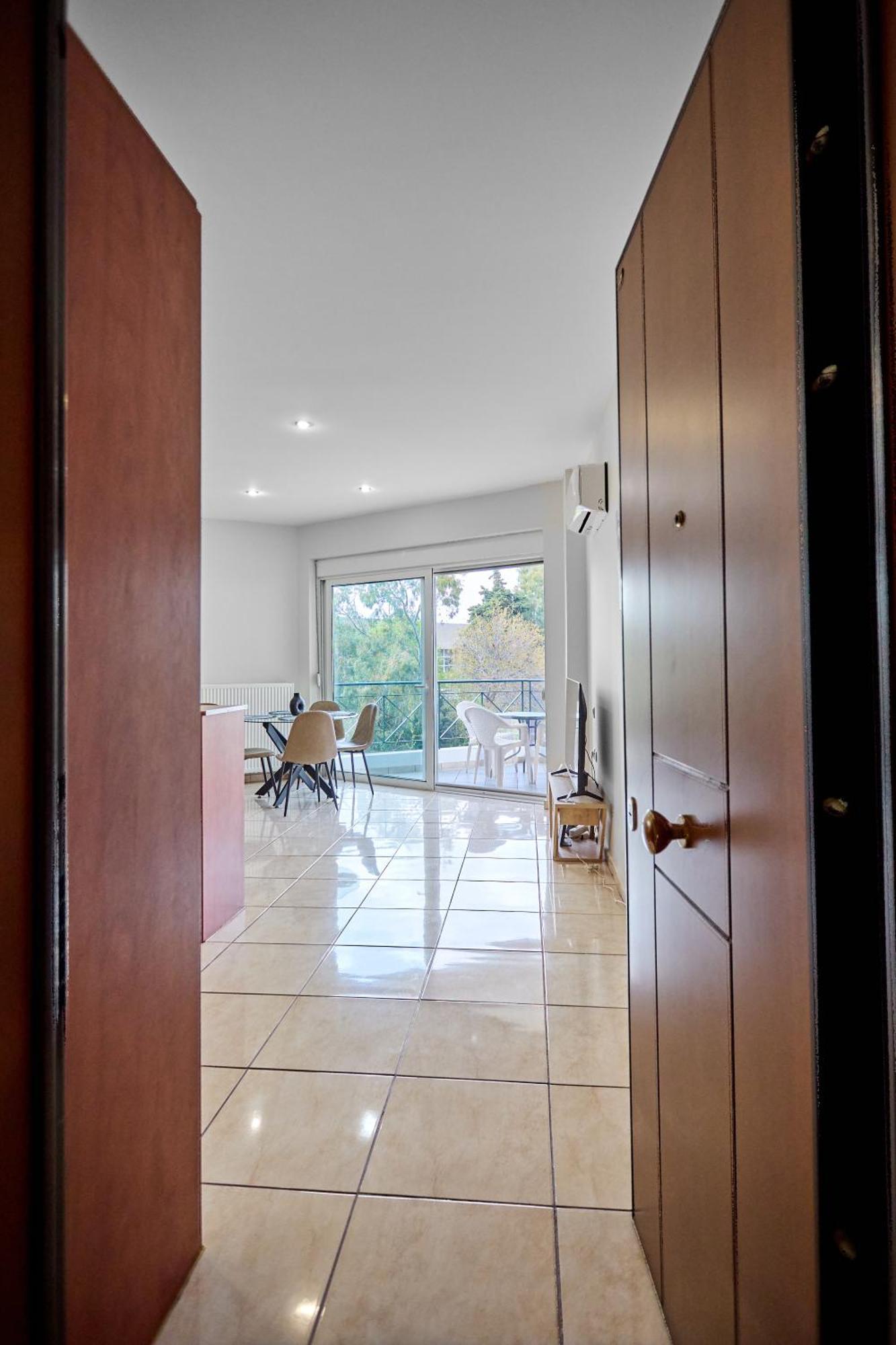 Chios Town Apartment - Heart Of Chios Town With 2 Minute Walk To The Beach ภายนอก รูปภาพ