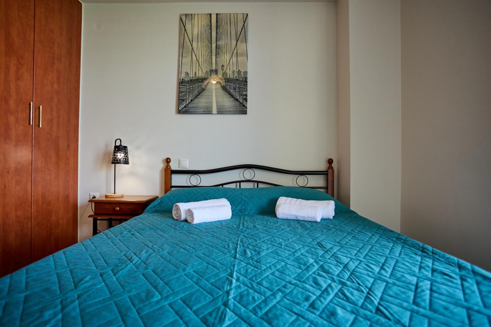 Chios Town Apartment - Heart Of Chios Town With 2 Minute Walk To The Beach ภายนอก รูปภาพ
